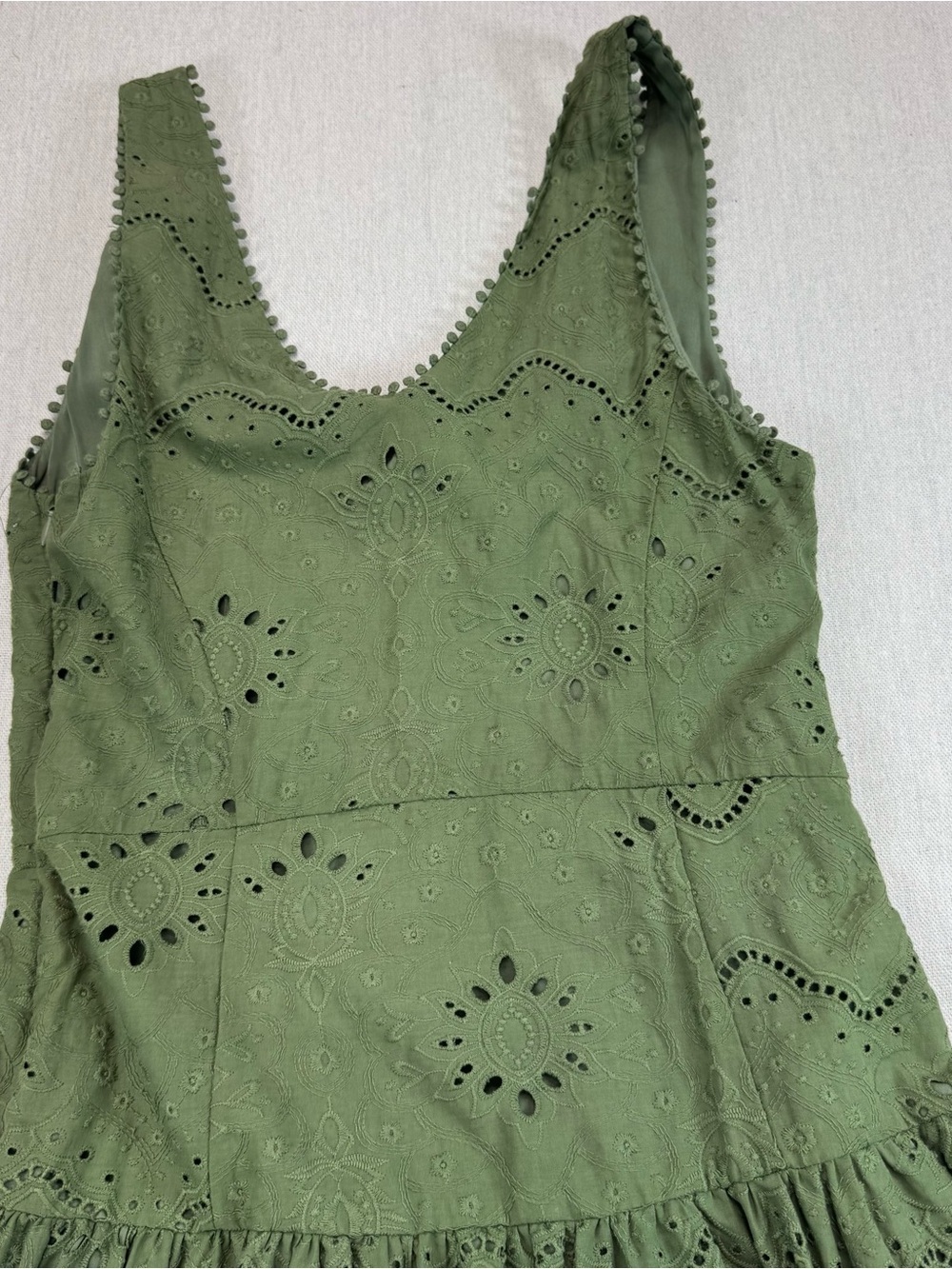 House Of Harlow 1960 Drop Waist Eyelet Faux Button Front Dress Olive Green Sz 6 - Picture 12 of 14
